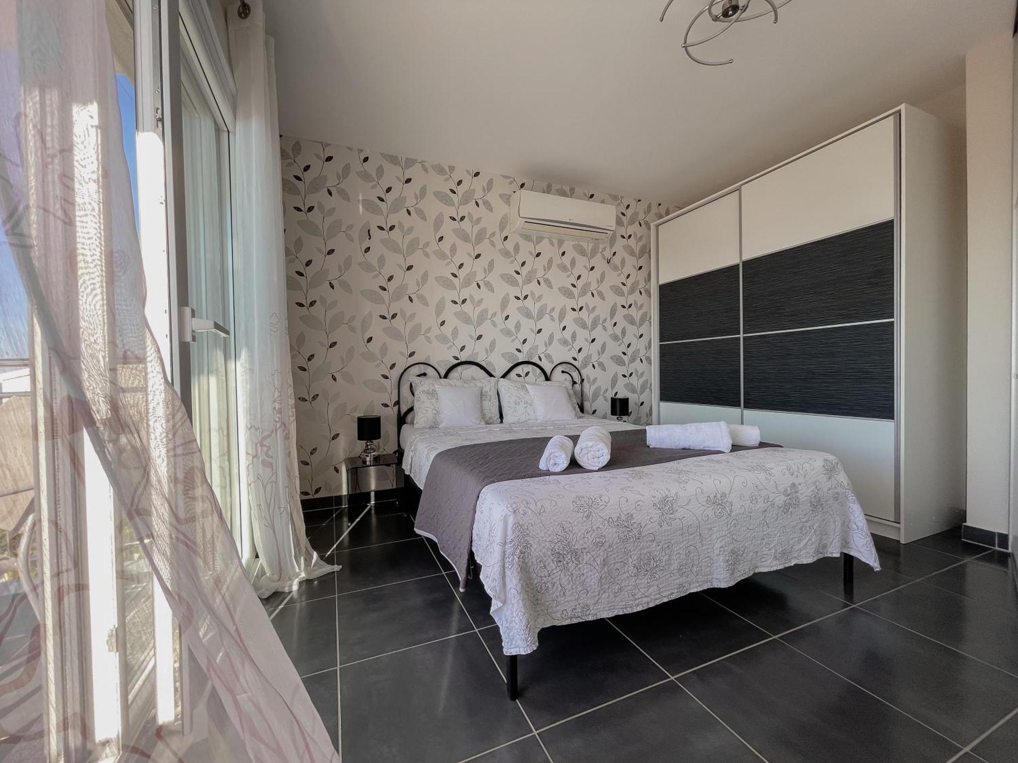 Ferienhaus Ivanka تروغير الغرفة الصورة