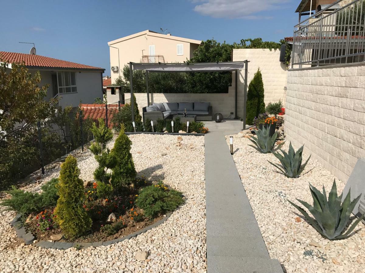 Ferienhaus Ivanka تروغير المظهر الخارجي الصورة